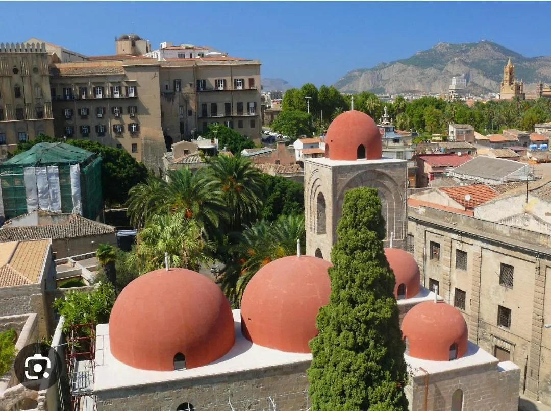 La Casa Di Pe & Gio Apartment Palermo